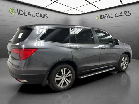 Used 2018 Honda Pilot EX image 5