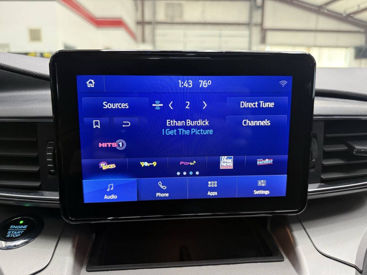 Used 2021 Ford Explorer XLT w/ Equipment Group 202A AWD/4WD image 29