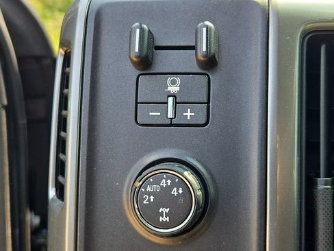 Used 2016 Chevrolet Silverado 1500 LT w/ All Star Edition AWD/4WD image 8