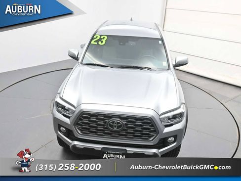 Used 2023 Toyota Tacoma TRD Off-Road image 24