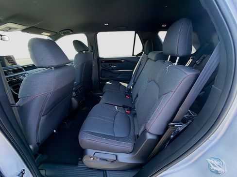 New 2026 Honda Pilot Sport image 21