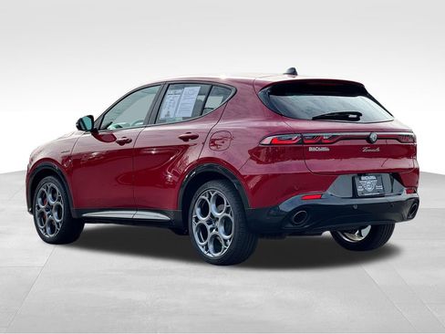 Used 2024 Alfa Romeo Tonale Ti AWD/4WD image 5