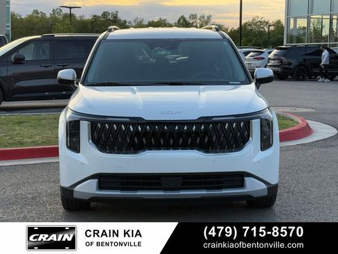 New 2026 Kia Carnival EX FWD image 2