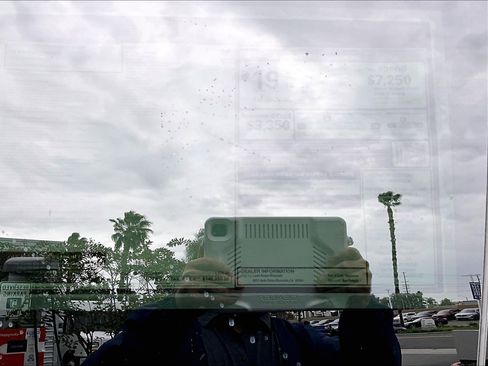 New 2025 Land Rover Range Rover SE image 14