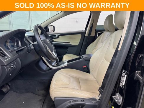 Used 2016 Volvo XC60 T6 AWD/4WD image 14