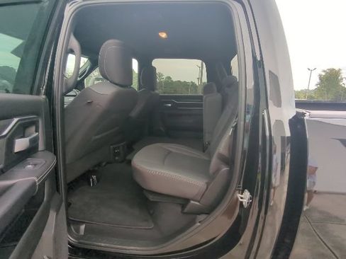 Used 2025 RAM 2500 Big Horn AWD/4WD image 18