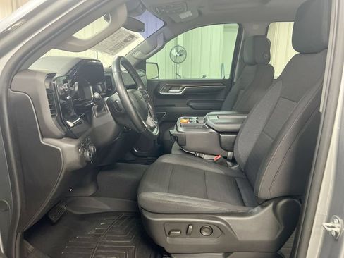 Used 2024 Chevrolet Silverado 1500 RST w/ Z71 Off-Road Package AWD/4WD image 20