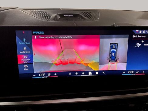 Certified 2025 BMW X7 M60i AWD/4WD image 28