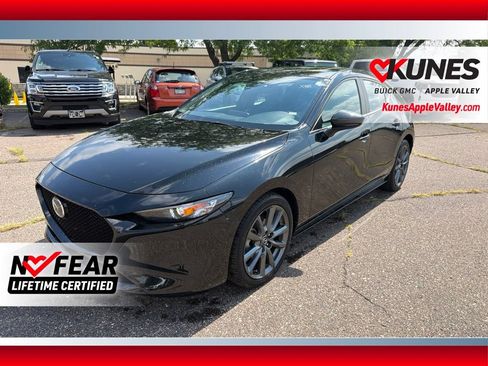 Used 2024 MAZDA MAZDA3 s FWD image 1