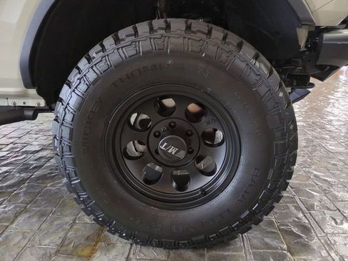 New 2025 Ford Bronco Outer Banks w/ Sasquatch Package AWD/4WD image 10