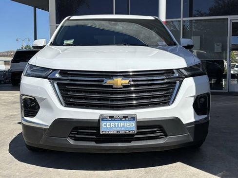 Used 2023 Chevrolet Traverse LT image 9