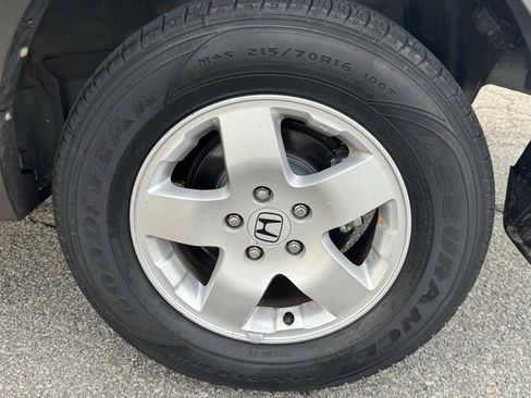 Used 2004 Honda Element EX image 38