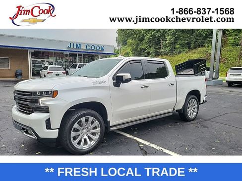 Used 2021 Chevrolet Silverado 1500 High Country w/ Technology Package AWD/4WD image 1