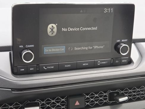 Certified 2025 Honda Accord SE image 8