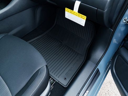 New 2025 Nissan Sentra SV image 27