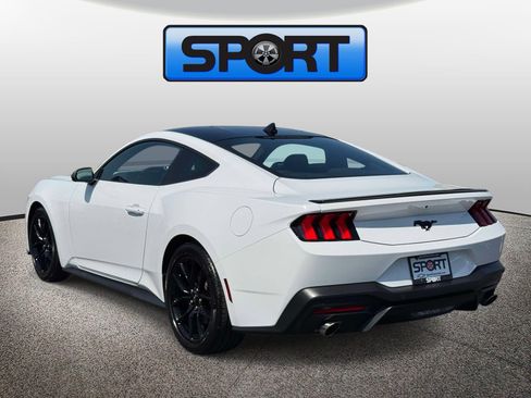 Used 2025 Ford Mustang Coupe RWD image 24