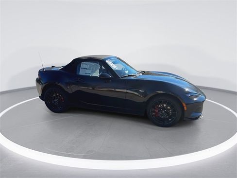 New 2025 MAZDA MX-5 Miata Club w/ Brembo/BBS Recaro Package image 9