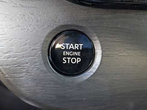 New 2026 Nissan Murano SL image 14