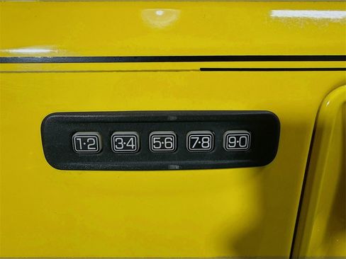 Used 2005 Ford F250 Lariat image 29