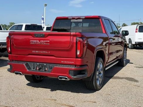 Used 2024 GMC Sierra 1500 Denali w/ Denali Reserve Package AWD/4WD image 5