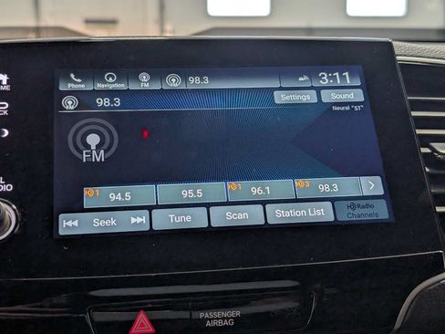 Used 2024 Honda Passport Black Edition image 25