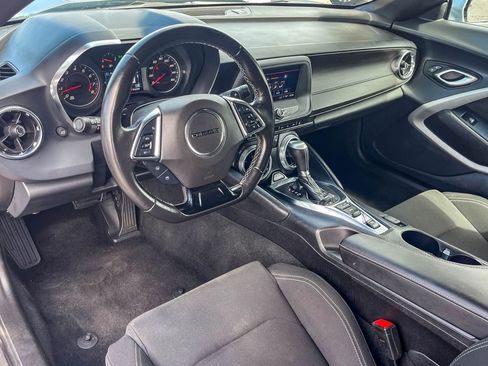 Used 2024 Chevrolet Camaro LT image 17