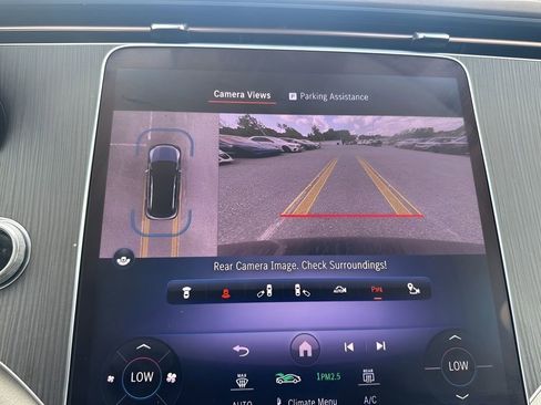 Used 2023 Mercedes-Benz EQE 500 4MATIC SUV w/ Exclusive Trim Package image 21