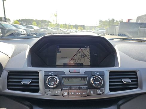 Used 2016 Honda Odyssey Touring image 27