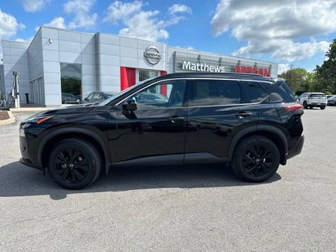 Certified 2023 Nissan Rogue SV w/ SV Premium B Package AWD/4WD image 2