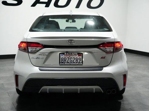 Used 2021 Toyota Corolla SE image 10