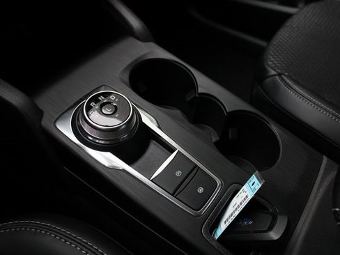 New 2026 Ford Escape SE image 7