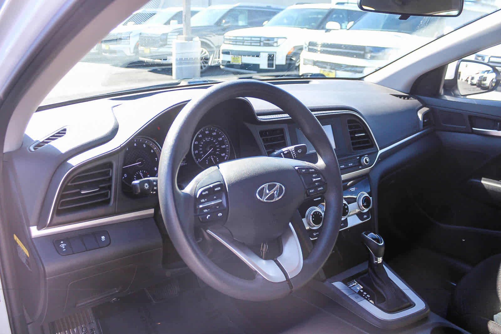 Used 2019 Hyundai Elantra SE w/ Cargo Package FWD image 22