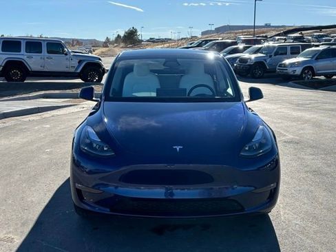 Used 2025 Tesla Model Y Long Range image 9