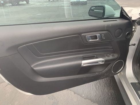Used 2018 Ford Mustang Premium w/ Equipment Group 201A image 10