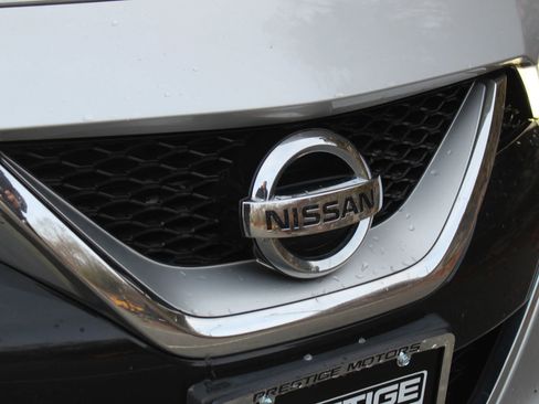 Used 2017 Nissan Maxima SR w/ Midnight Edition image 41