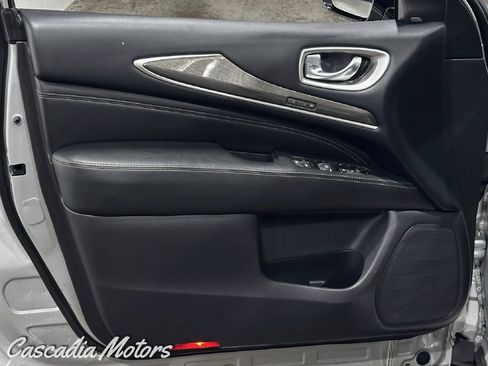 Used 2017 INFINITI QX60 Luxe w/ Premium Plus Package image 24