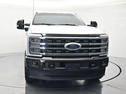 Used 2025 Ford F250 King Ranch AWD/4WD image 2