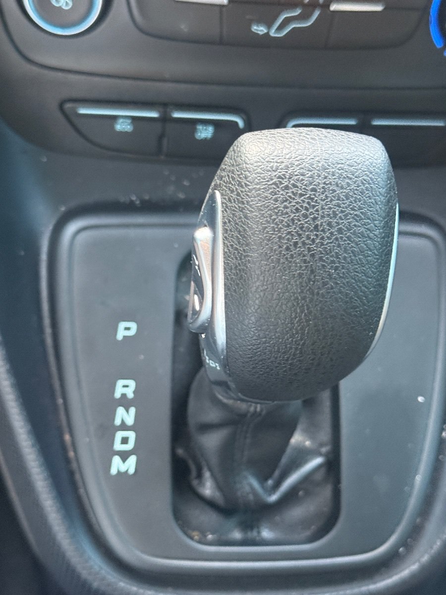 Used 2022 Ford Transit Connect XL FWD image 28
