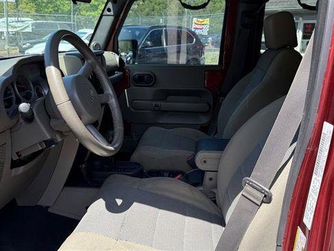 Used 2007 Jeep Wrangler Unlimited Sahara w/ Trailer Tow Group image 11