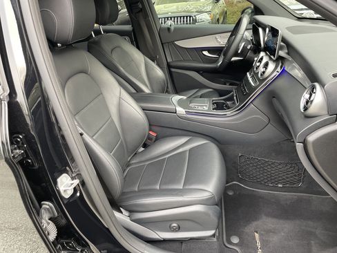 Used 2020 Mercedes-Benz GLC 300 image 49