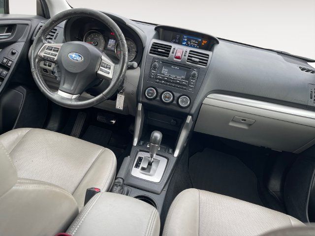 Used 2014 Subaru Forester 2.5i Limited AWD/4WD image 10