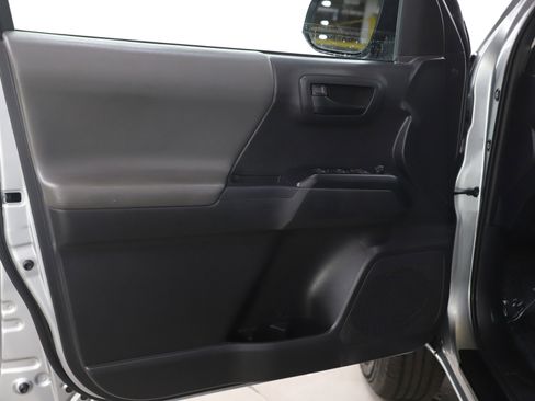 Used 2023 Toyota Tacoma SR image 18