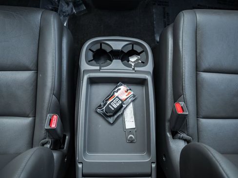 Used 2017 Honda Odyssey Touring Elite image 25