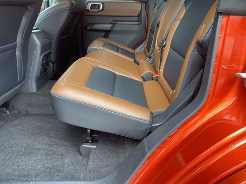 Used 2024 Ford Bronco Outer Banks AWD/4WD image 13