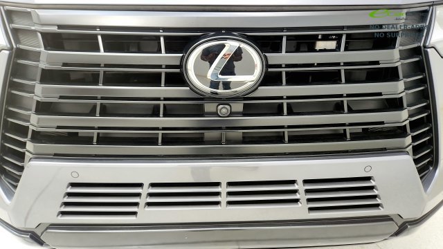 Used 2026 Lexus GX 550 w/ Accessory Package (2T) AWD/4WD image 23