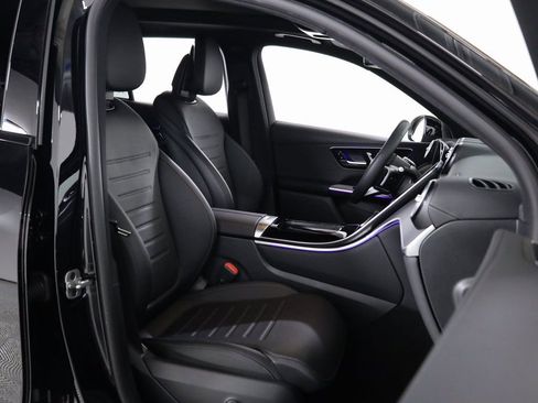 Used 2026 Mercedes-Benz GLC 300 4MATIC image 59