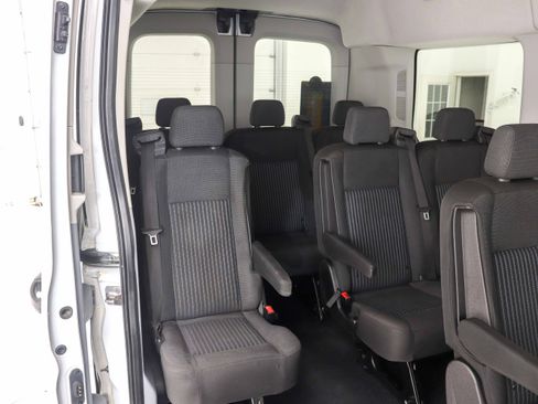 Used 2018 Ford Transit 150 XLT image 14