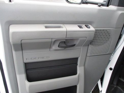 New 2026 Ford E-350 and Econoline 350 Super Duty w/ Power Equipment Group image 15