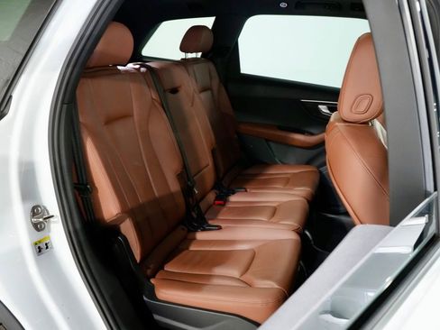 Used 2021 Audi Q7 3.0T Premium w/ Convenience Package image 33