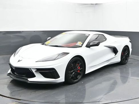 Used 2023 Chevrolet Corvette Stingray Premium Conv w/ Z51 Performance Package image 6